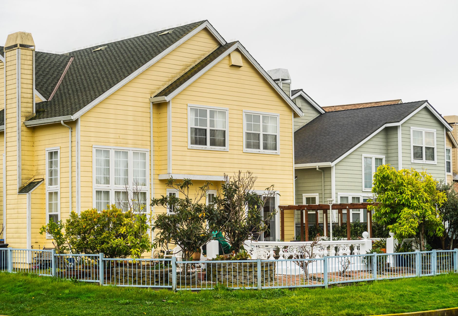 Hoa fence approval new orleans featured