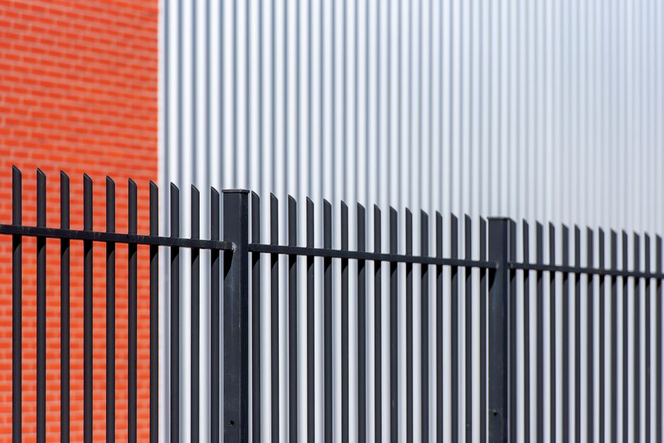 Perimeter Security Fencing: Aluminum vs Wrought Iron for New Orleans Properties