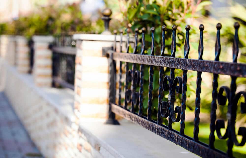 Best Modern Fence Design Ideas for New Orleans Homes