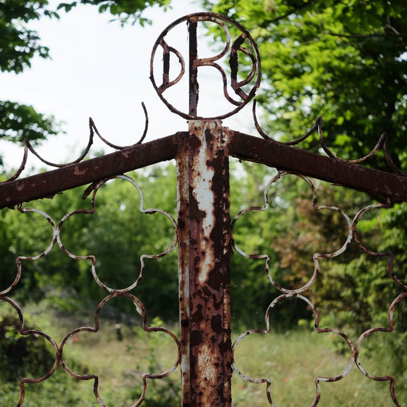 How to Keep a Wrought Iron Fence from Rusting in New Orleans’ Humid Climate